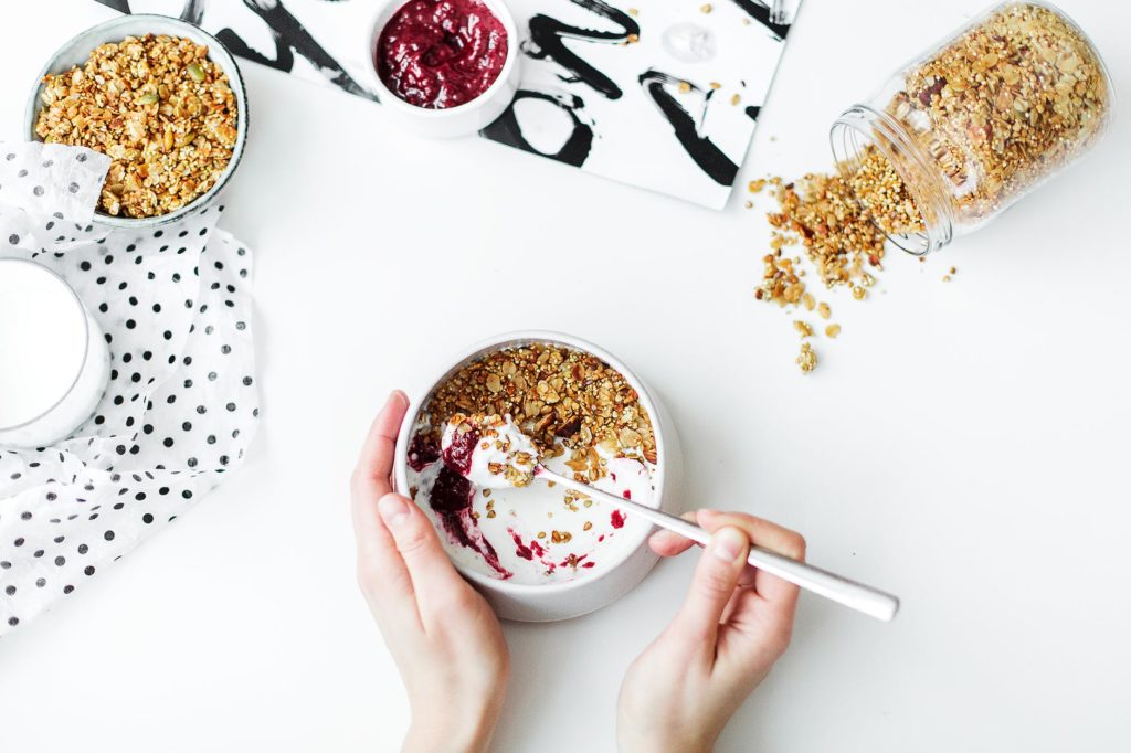 Yogur natural con cereal